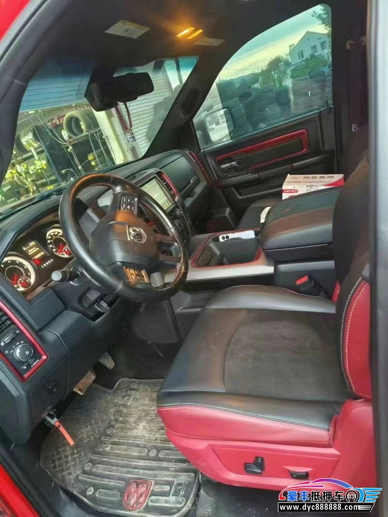 16年道奇公羊轿车抵押车出售