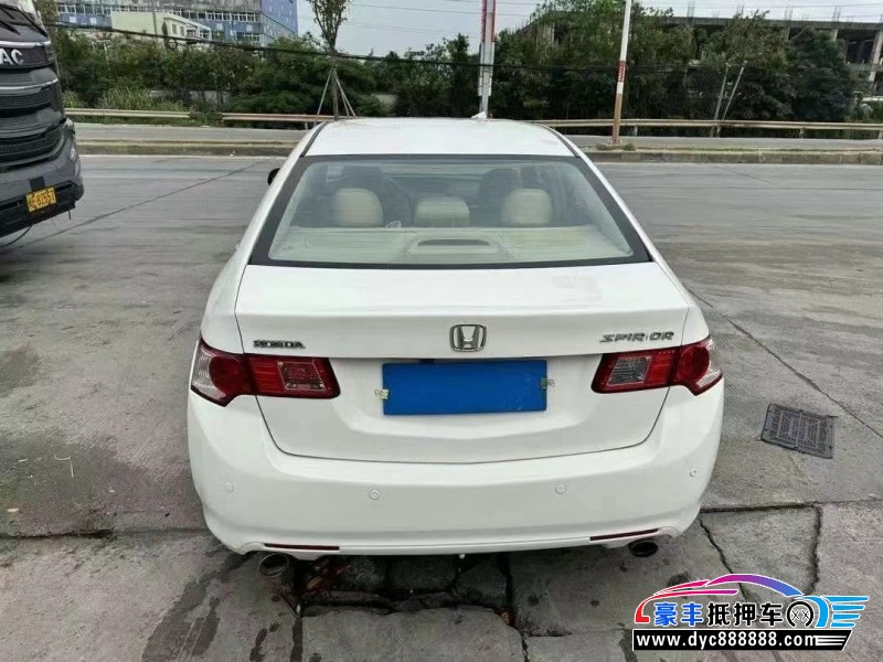 10年本田思铂睿轿车抵押车出售