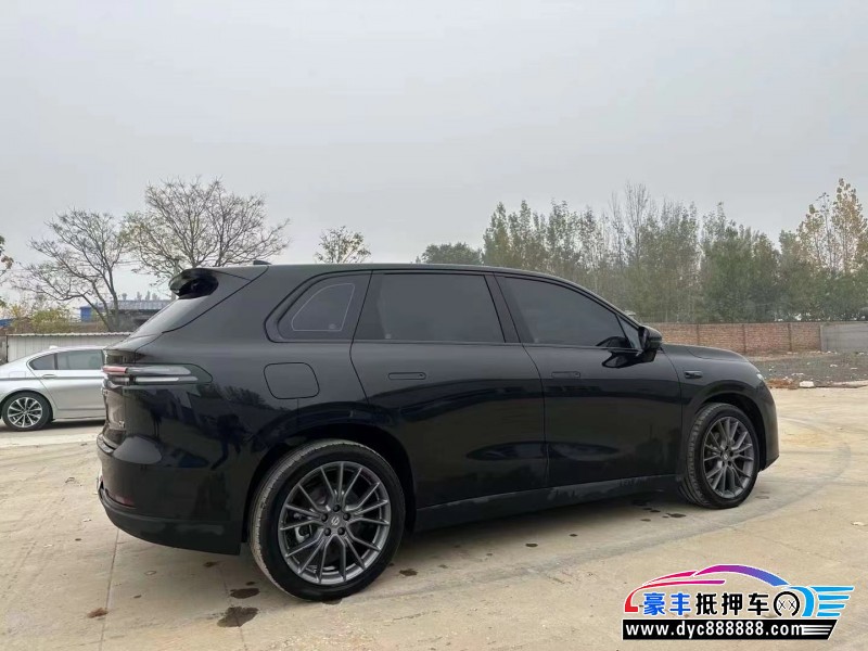 24年零跑C10轿车抵押车出售