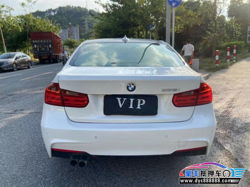 12年宝马3系轿车抵押车出售