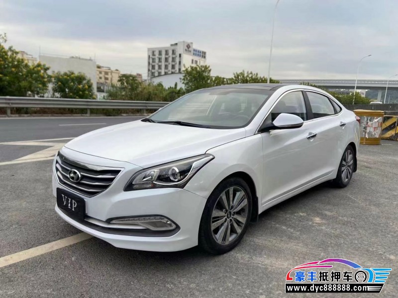 14年现代名图轿车抵押车出售