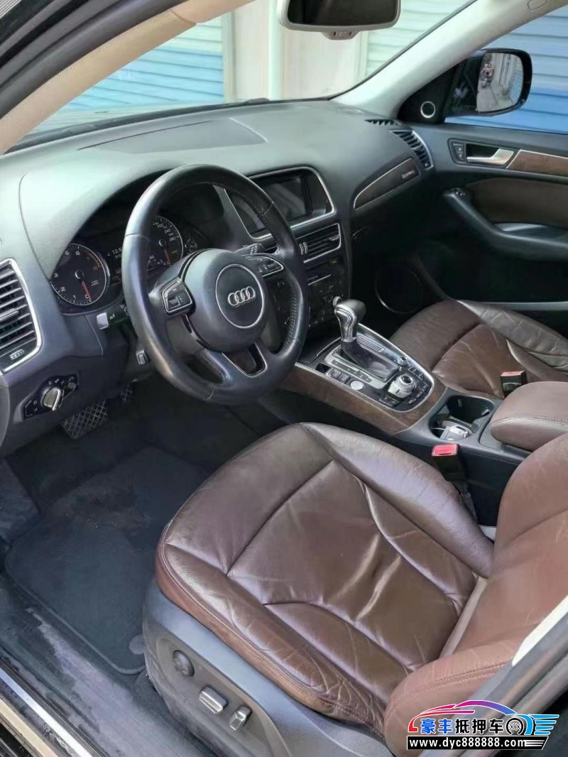 14年奥迪Q5轿车抵押车出售