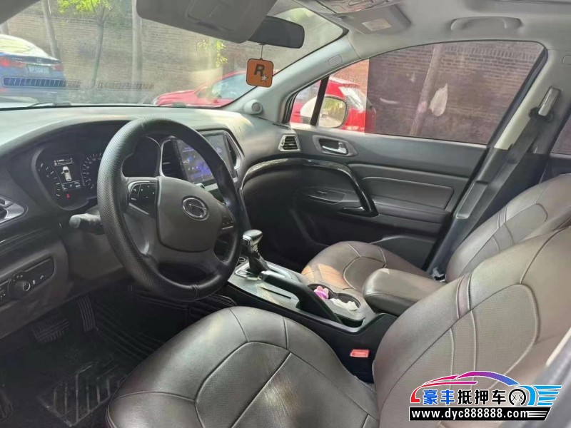 16年传祺GS4轿车抵押车出售