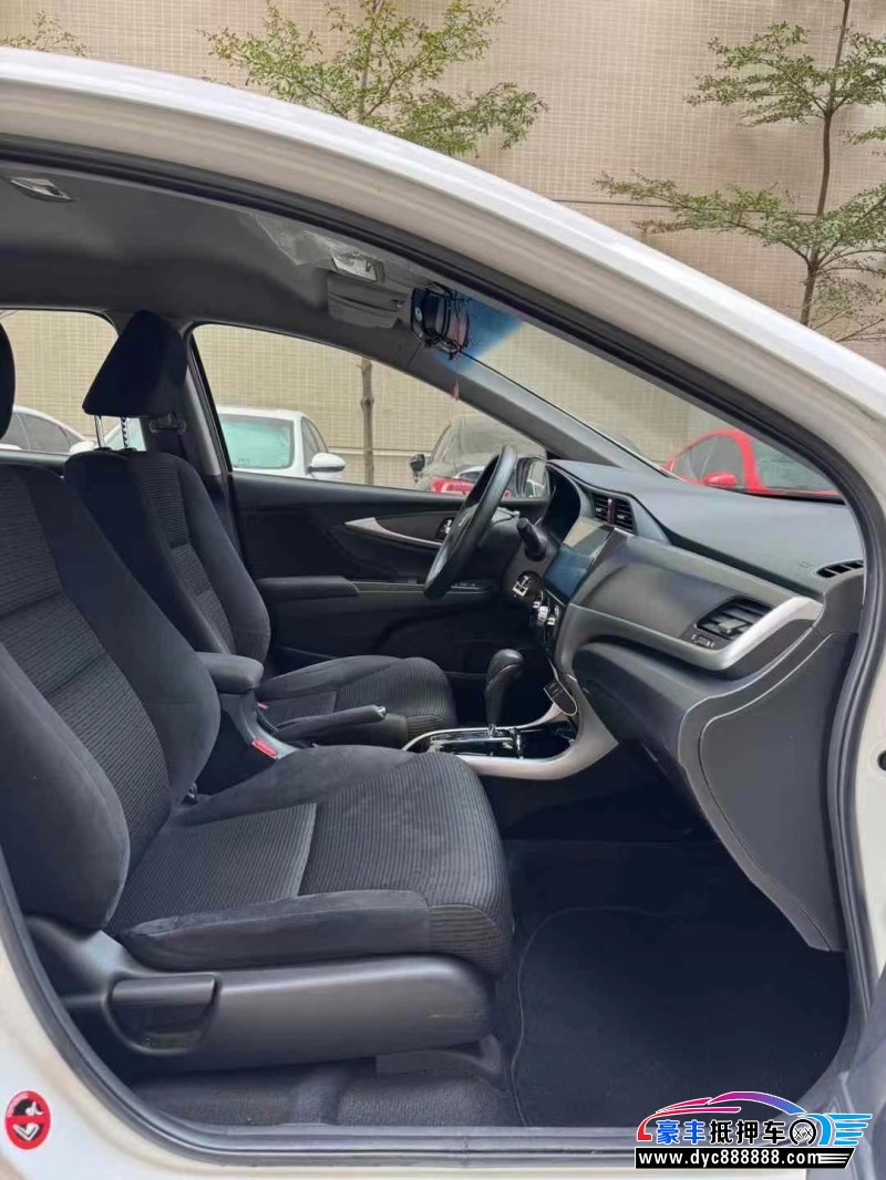 17年本田凌派轿车抵押车出售