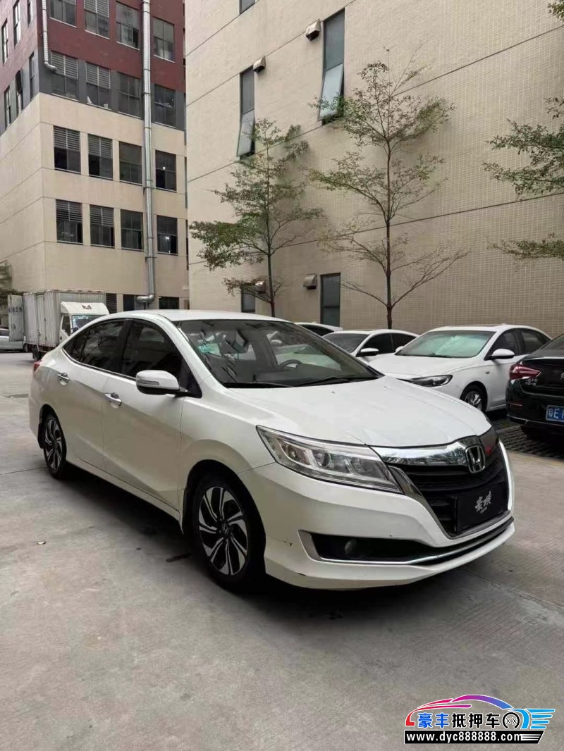 17年本田凌派轿车抵押车出售