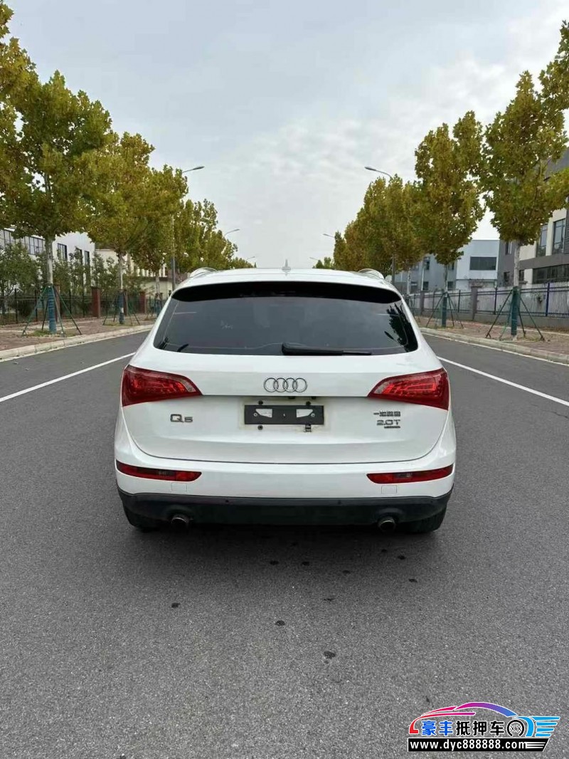 12年奥迪Q5轿车抵押车出售