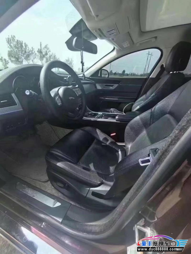 17年捷豹XFL轿车抵押车出售