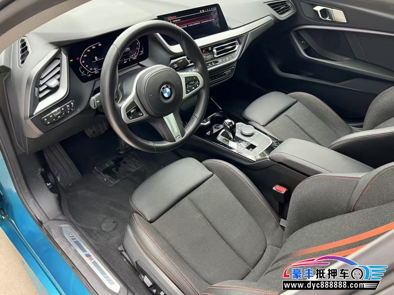 22年宝马2系轿车抵押车出售