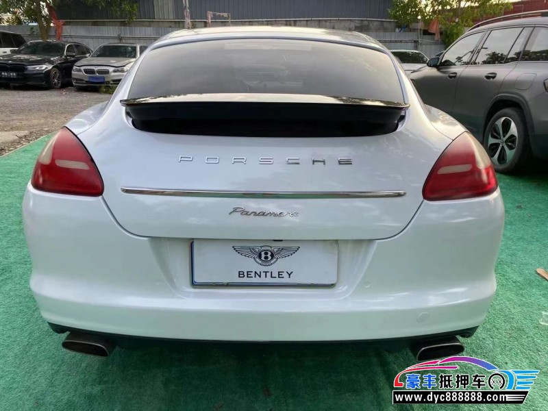 12年保时捷帕纳梅拉轿车抵押车出售