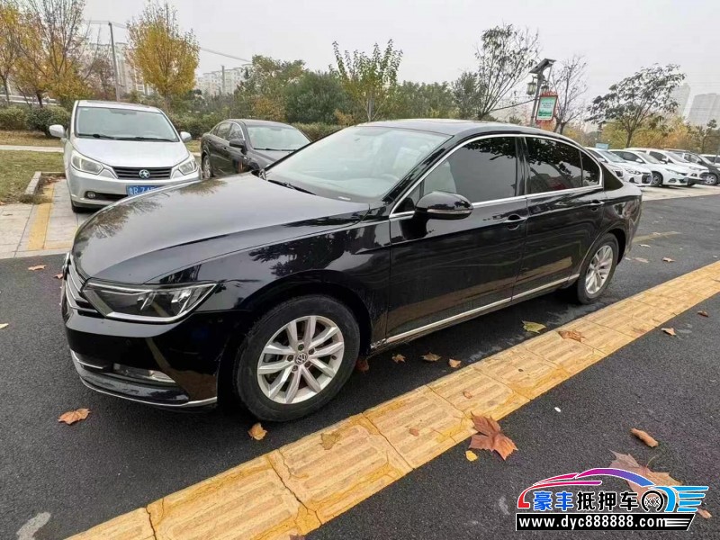 17年大众迈腾轿车抵押车出售