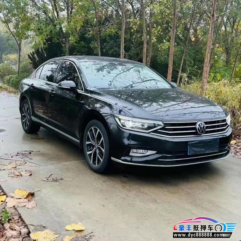 22年大众迈腾轿车抵押车出售