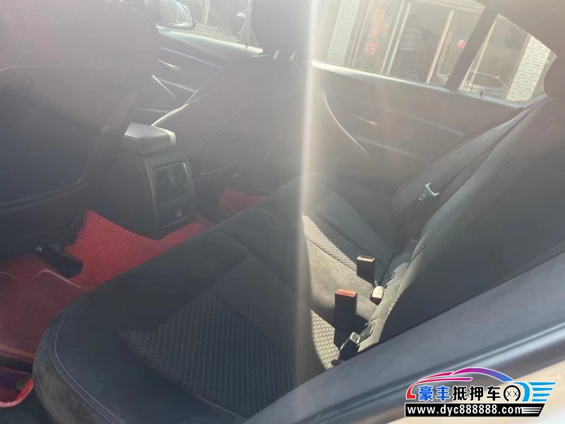 17年宝马3系轿车抵押车出售