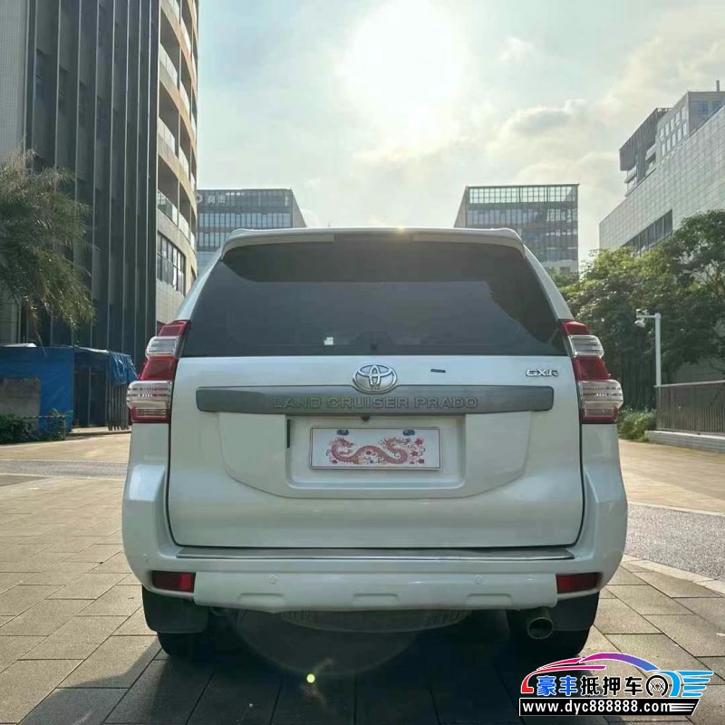 16年丰田普拉多（霸道）轿车抵押车出售