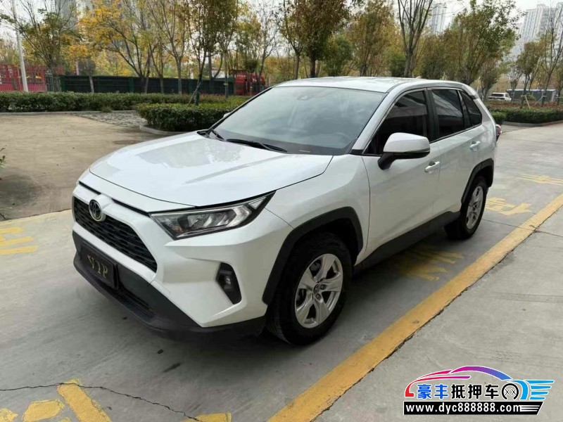 23年丰田RAV4轿车抵押车出售