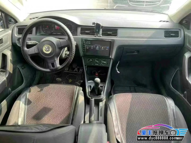 16年大众桑塔纳轿车抵押车出售