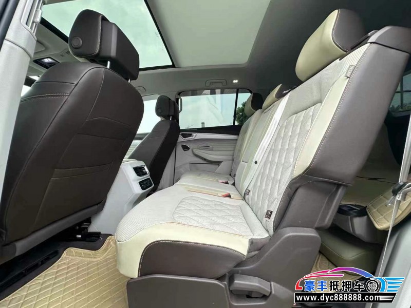 23年大众揽镜轿车抵押车出售