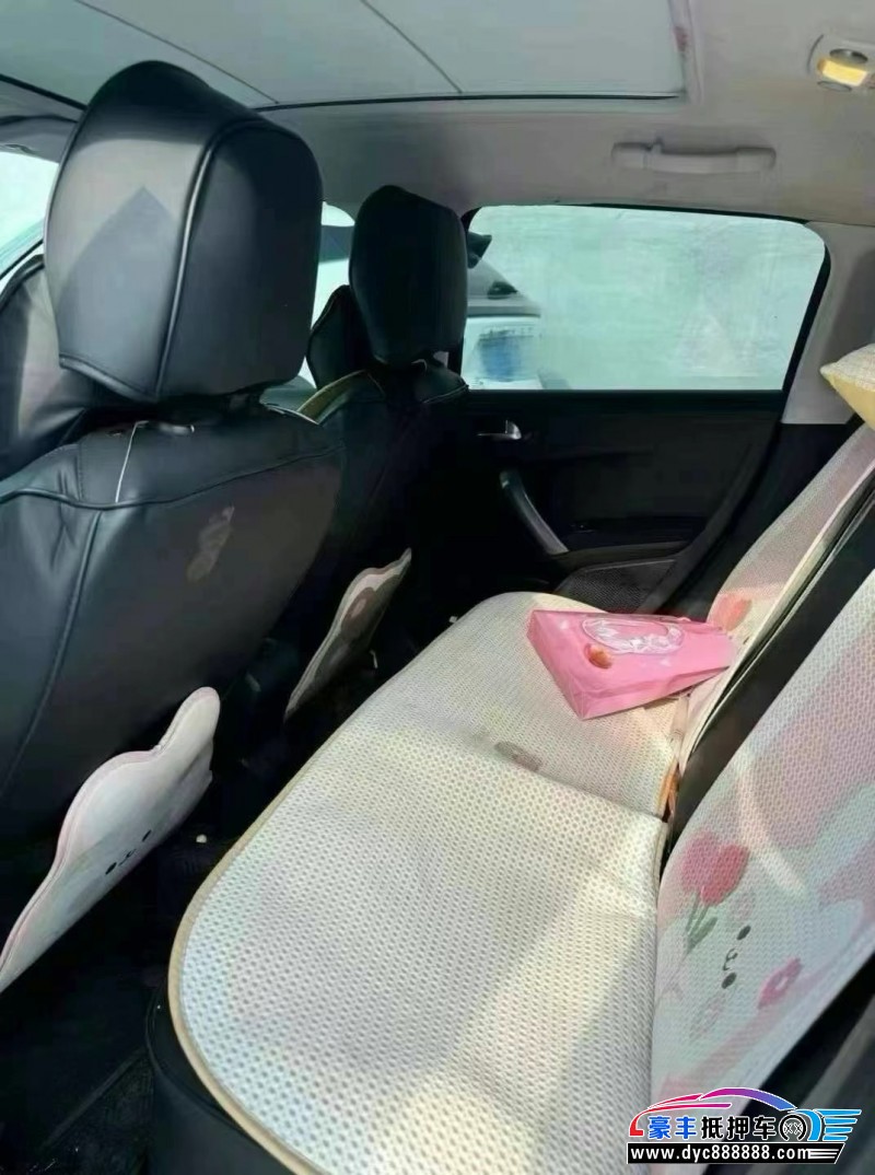 15年标致2008轿车抵押车出售