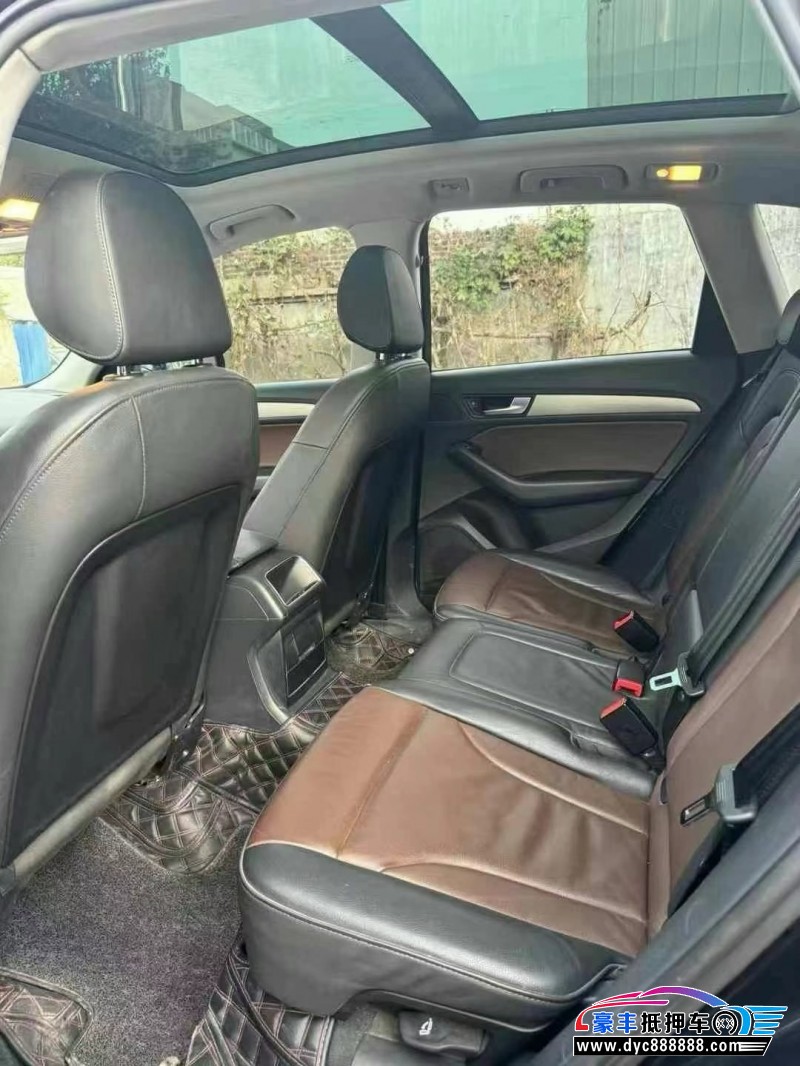 18年奥迪Q5轿车抵押车出售