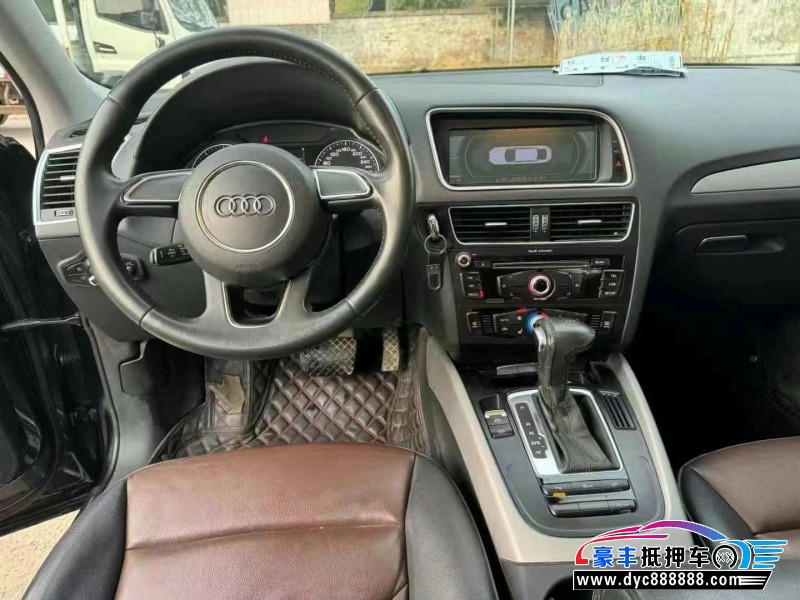 18年奥迪Q5轿车抵押车出售
