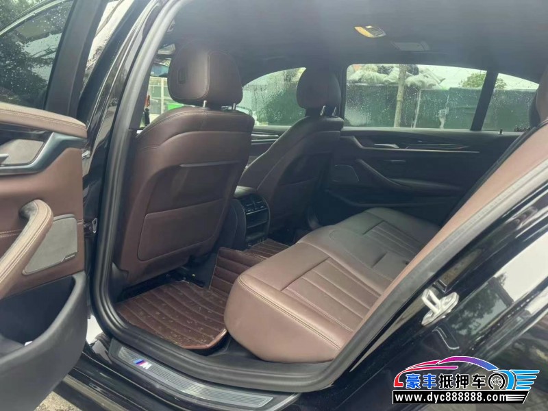 19年宝马5系轿车抵押车出售