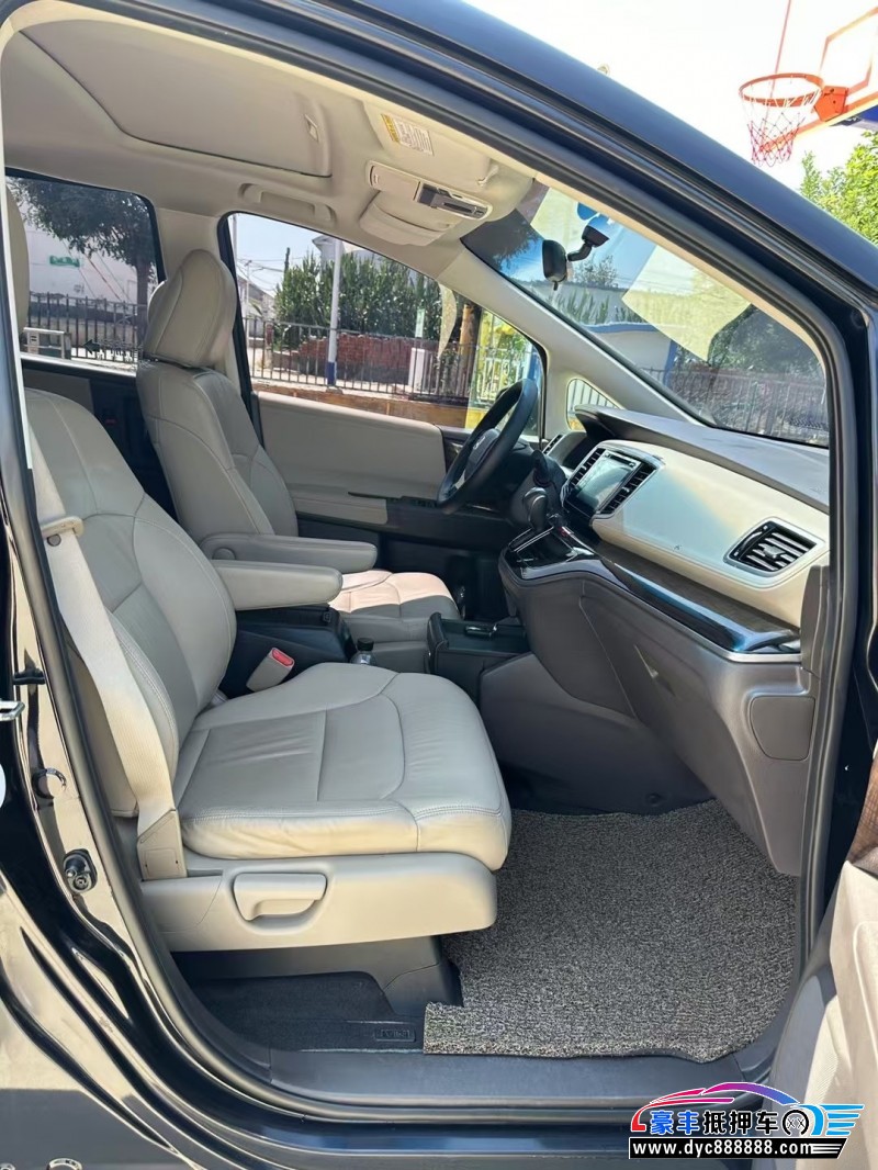 17年本田奥德赛轿车抵押车出售