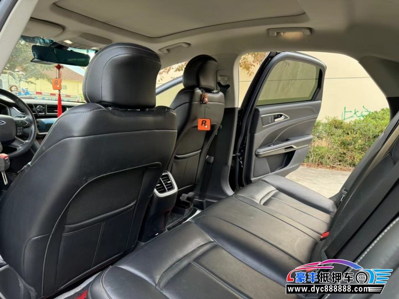 16年福特金牛座轿车抵押车出售