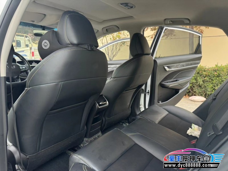 21年吉利缤瑞轿车抵押车出售