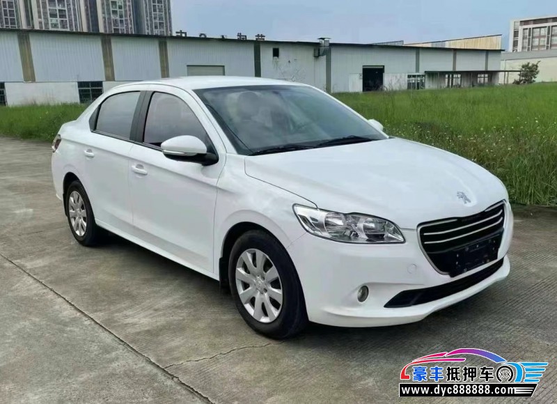 17年标致301轿车抵押车出售