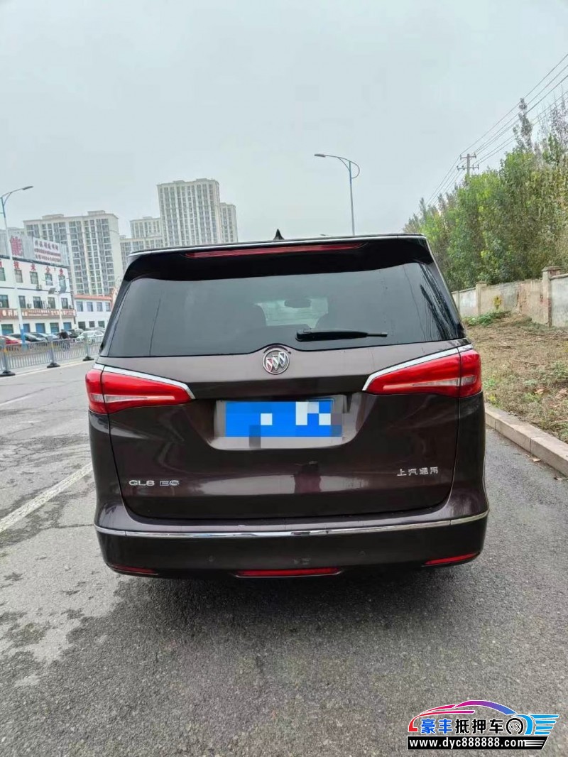 17年别克GL8轿车抵押车出售