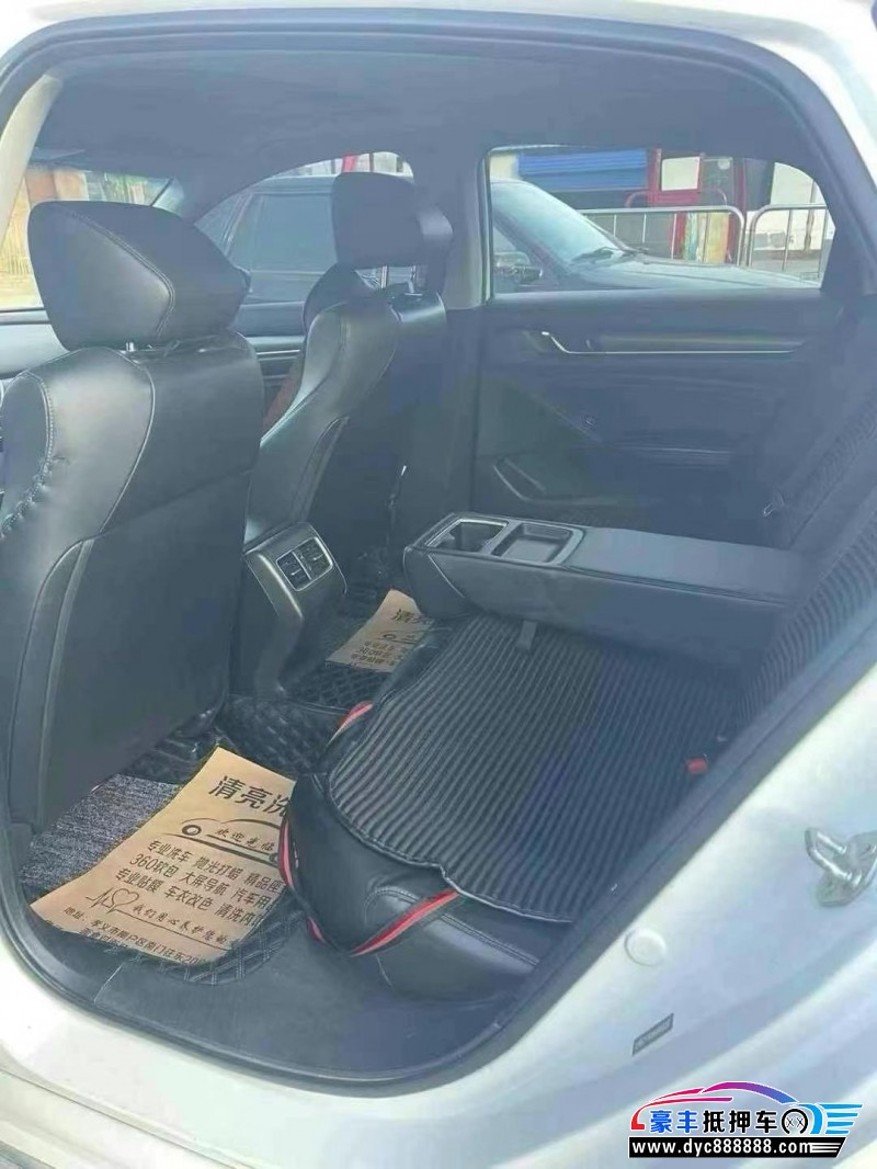 19年本田雅阁轿车抵押车出售