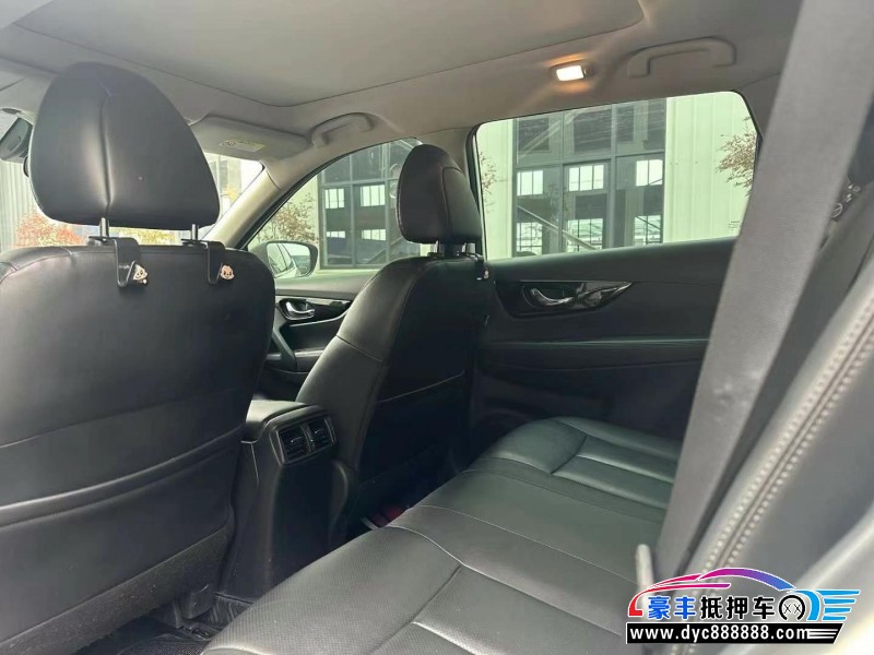 21年日产奇骏轿车抵押车出售