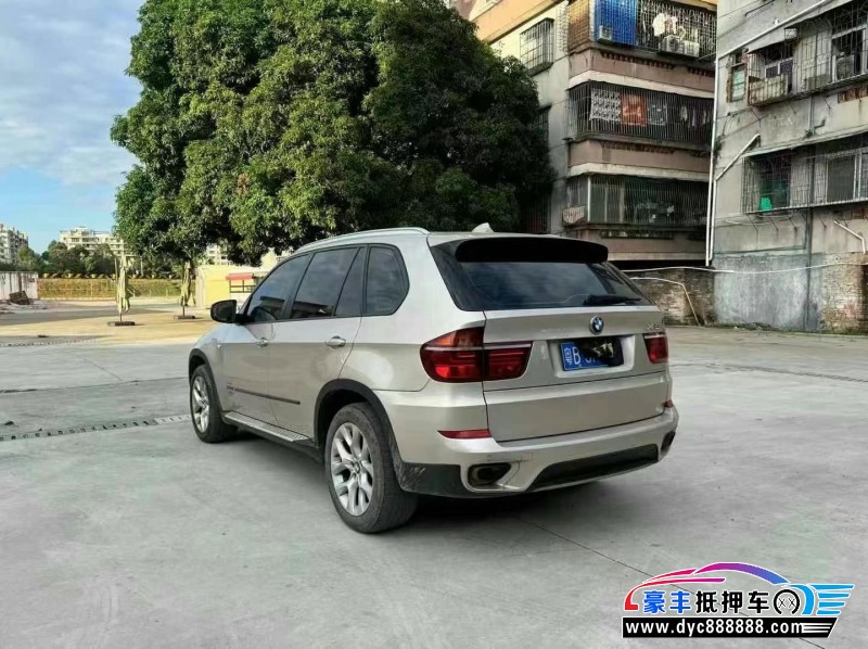 13年宝马X5轿车抵押车出售