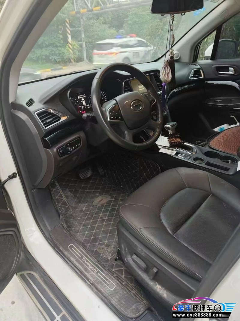 17年传祺GS4轿车抵押车出售