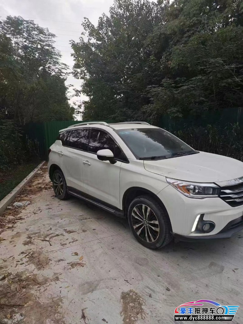 17年传祺GS4轿车抵押车出售