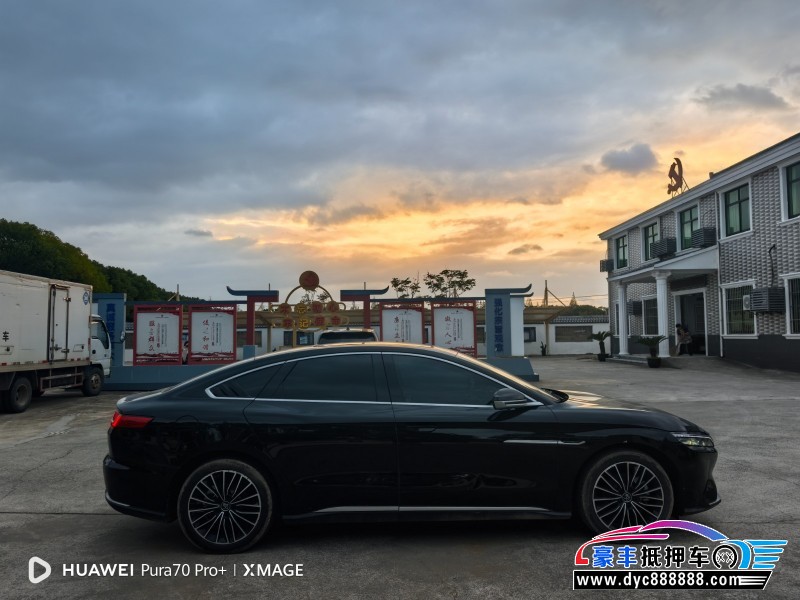 23年比亚迪汉轿车抵押车出售