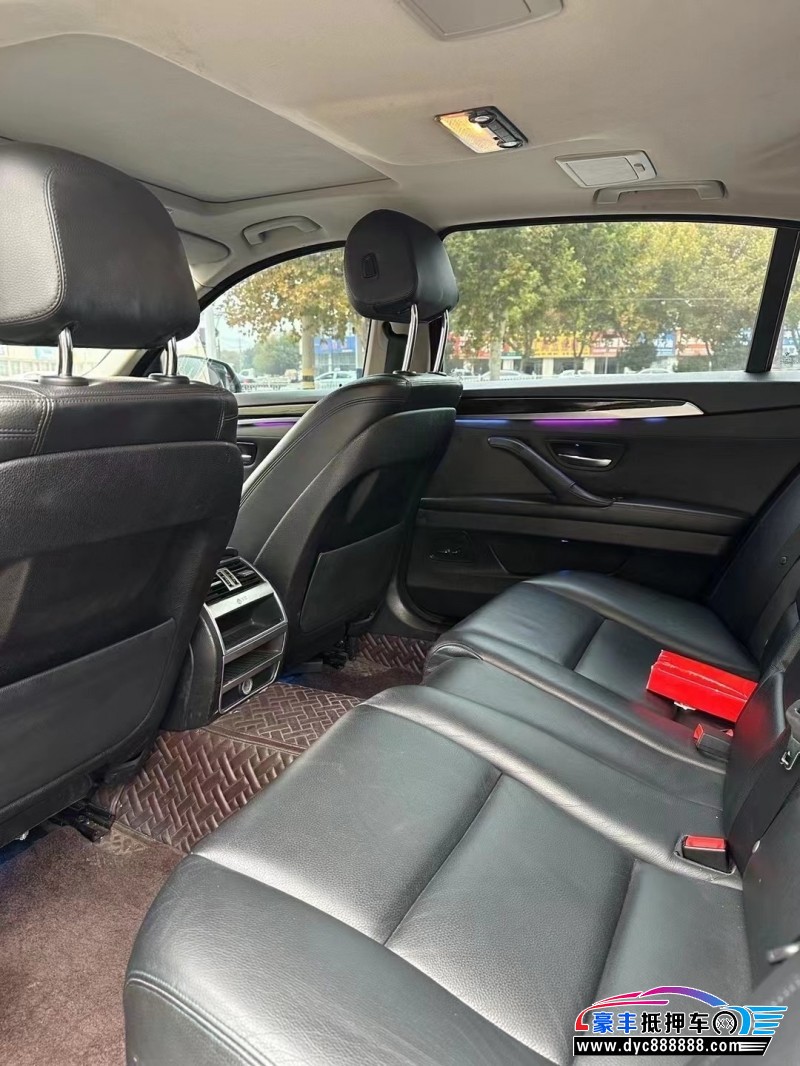 13年宝马5系轿车抵押车出售