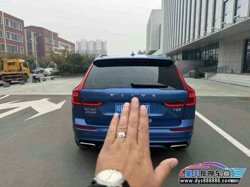 23年沃尔沃XC60轿车抵押车出售