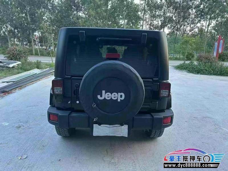 18年Jeep牧马人轿车抵押车出售