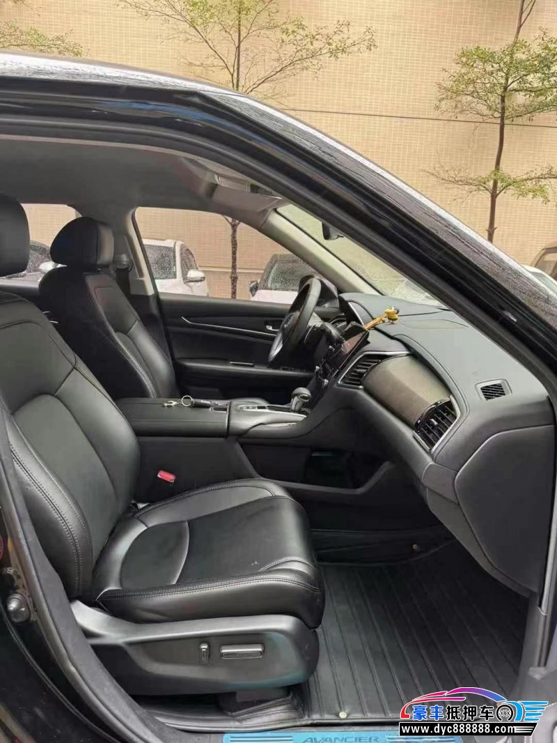 23年本田冠道轿车抵押车出售