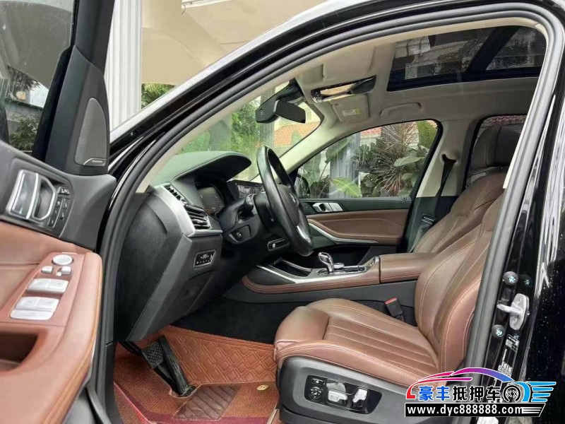 20年宝马X7轿车抵押车出售