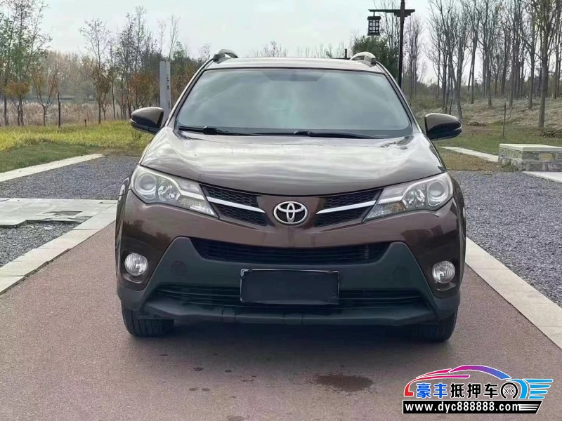 15年丰田RAV4轿车抵押车出售