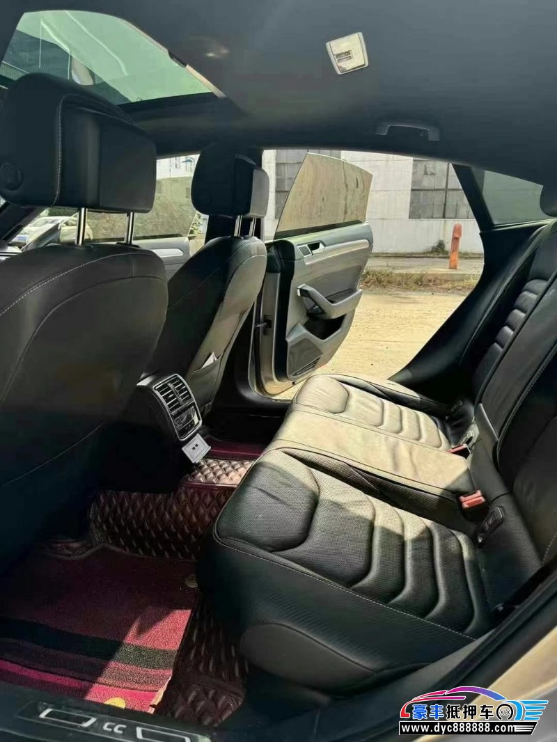 20年大众CC轿车抵押车出售