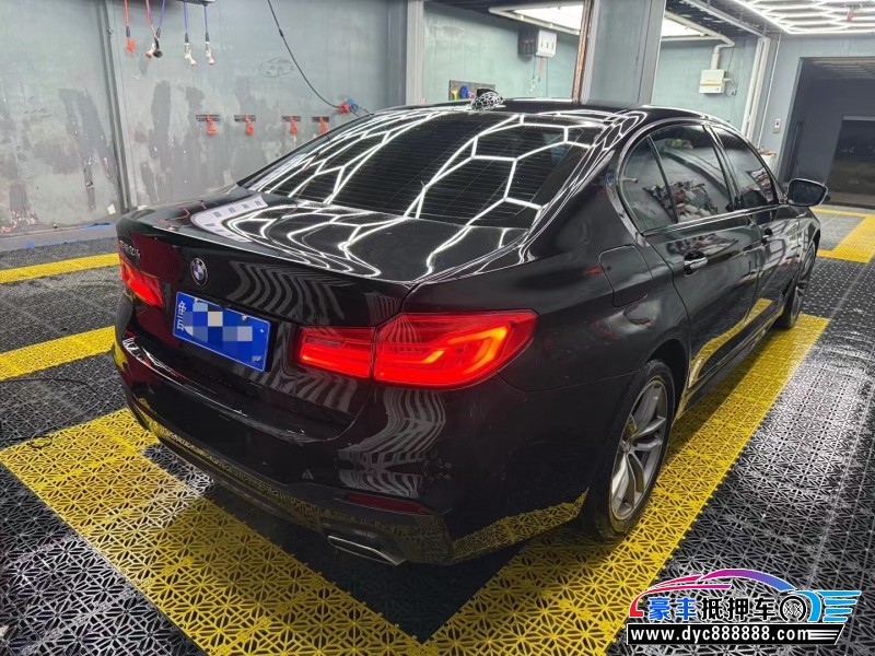 18年宝马5系轿车抵押车出售