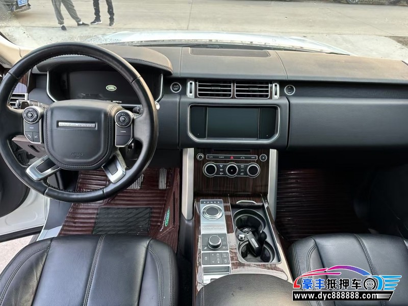 17年路虎揽胜行政轿车抵押车出售