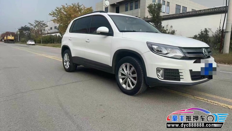 15年大众途观轿车抵押车出售