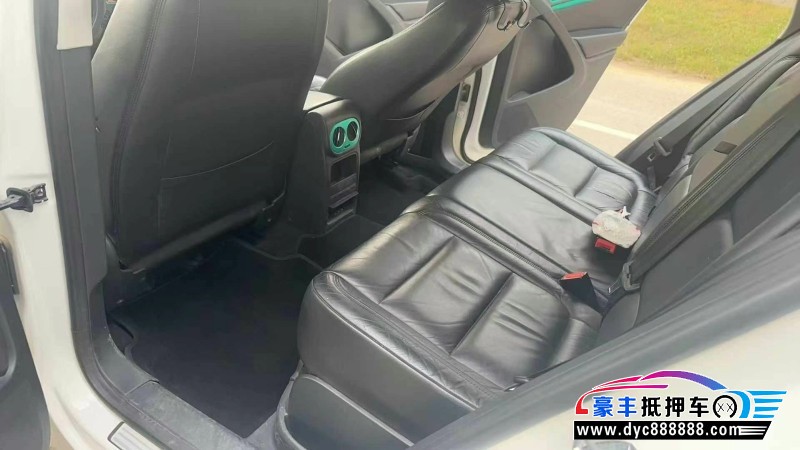 15年大众途观轿车抵押车出售