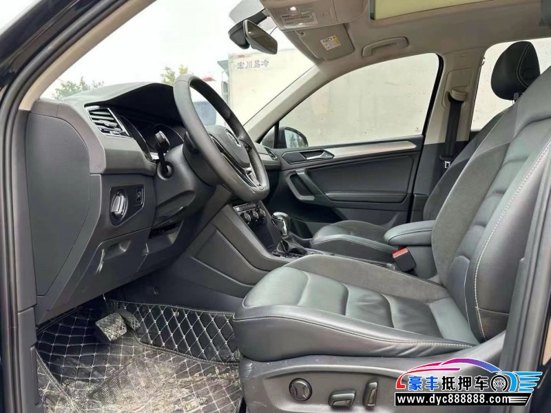 20年大众途观轿车抵押车出售