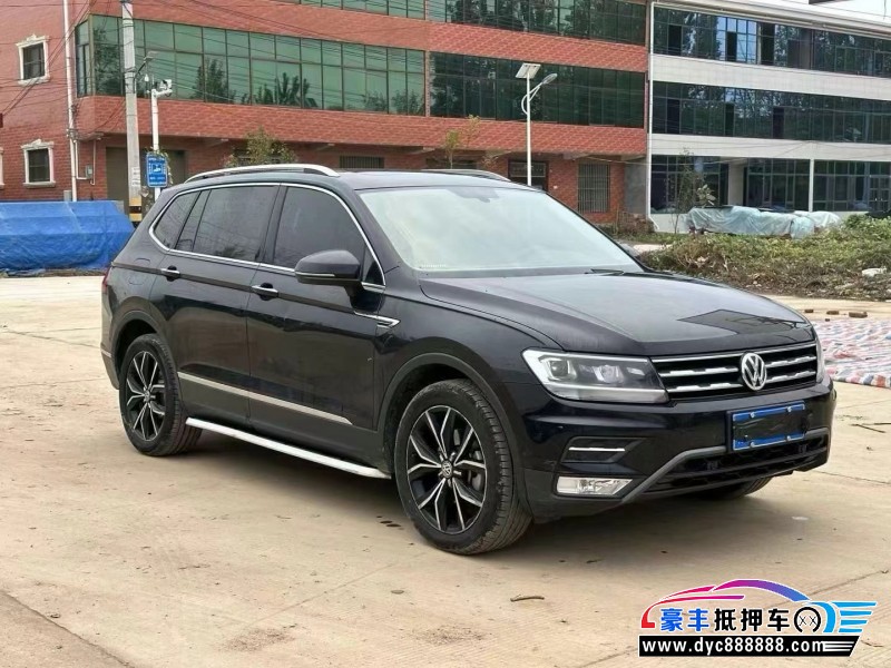 20年大众途观轿车抵押车出售