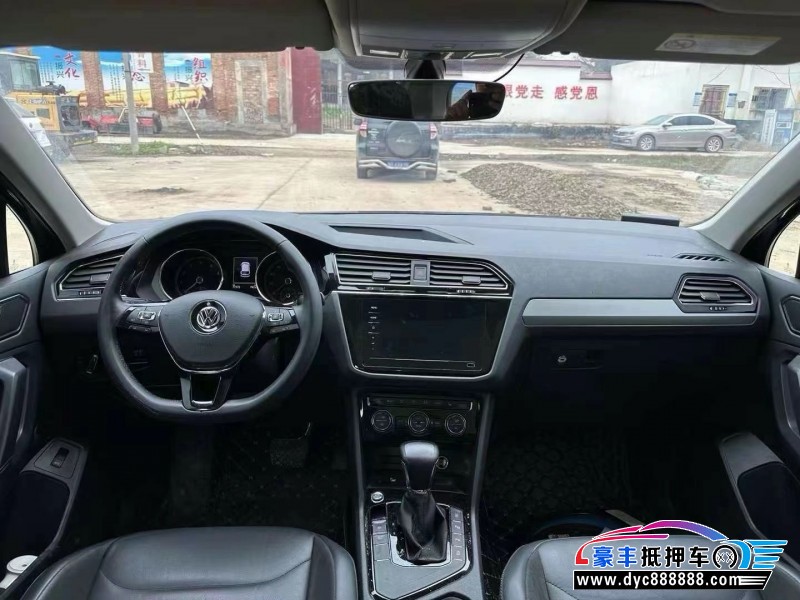 20年大众途观轿车抵押车出售