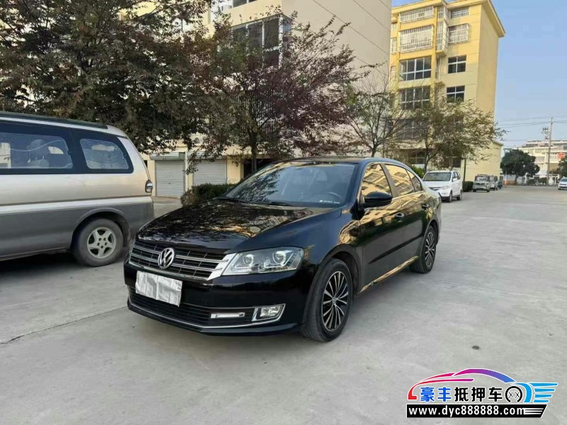 14年大众朗逸轿车抵押车出售